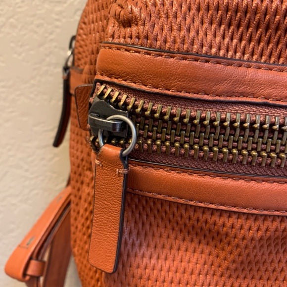 NWOT Frye Brown Leather Backpack - “Lena Zip” Collection - Picture 6 of 8